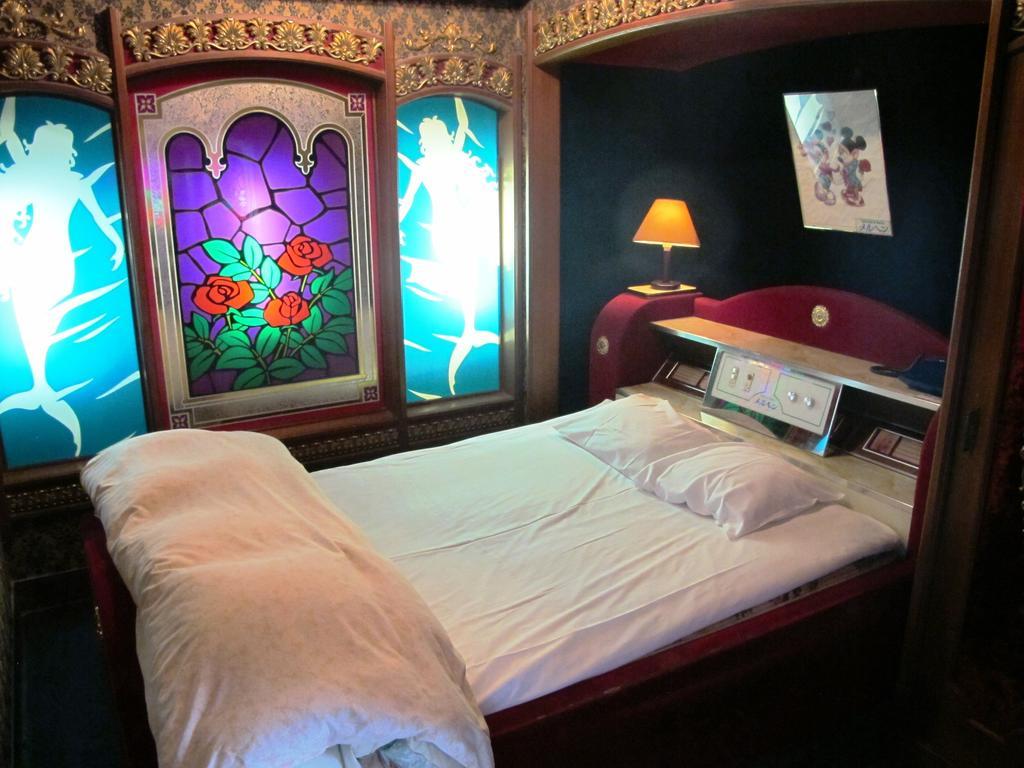 Yoshi'S House Hostel Osaka Bilik gambar